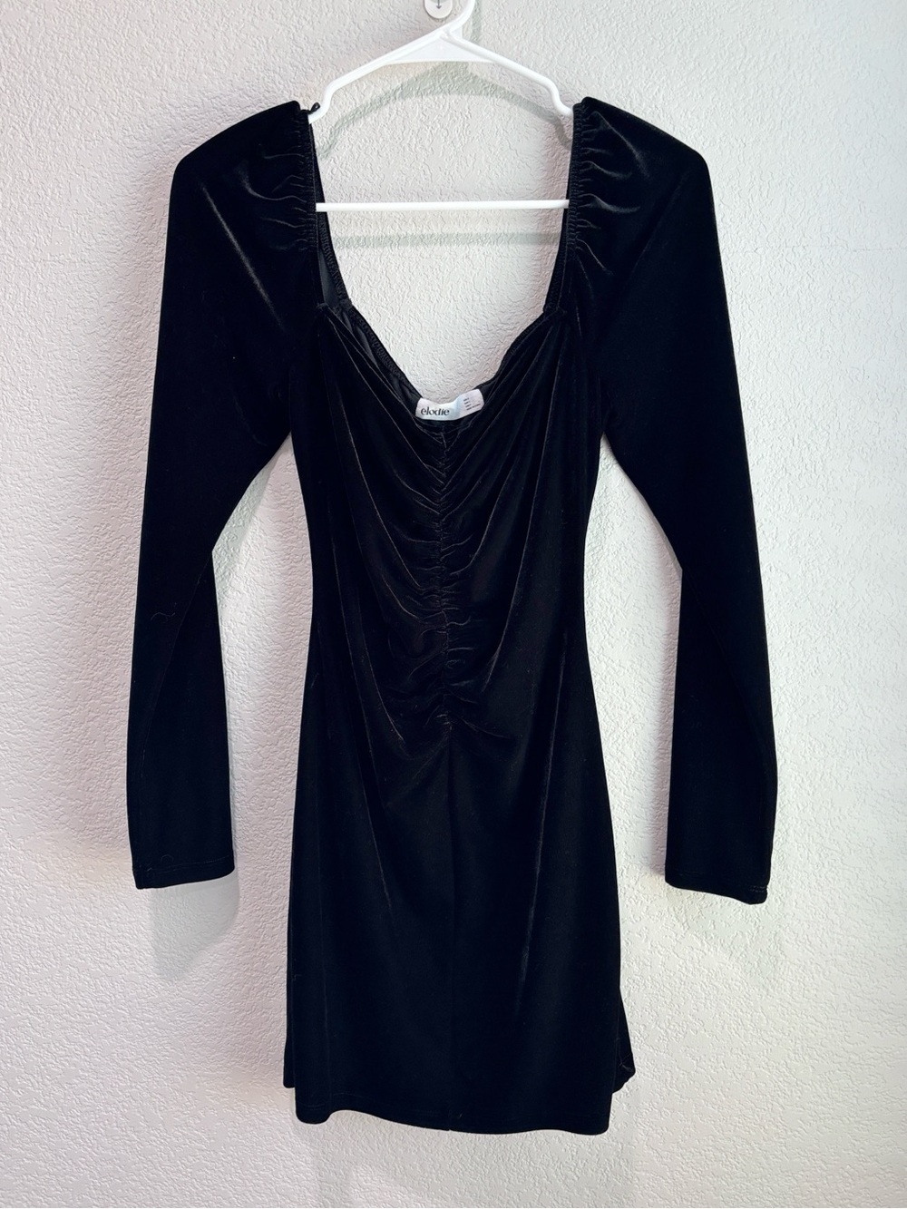 Elodie Velour Long Sleeve Fitted Mini Dress Ruched Detail Black Size Small